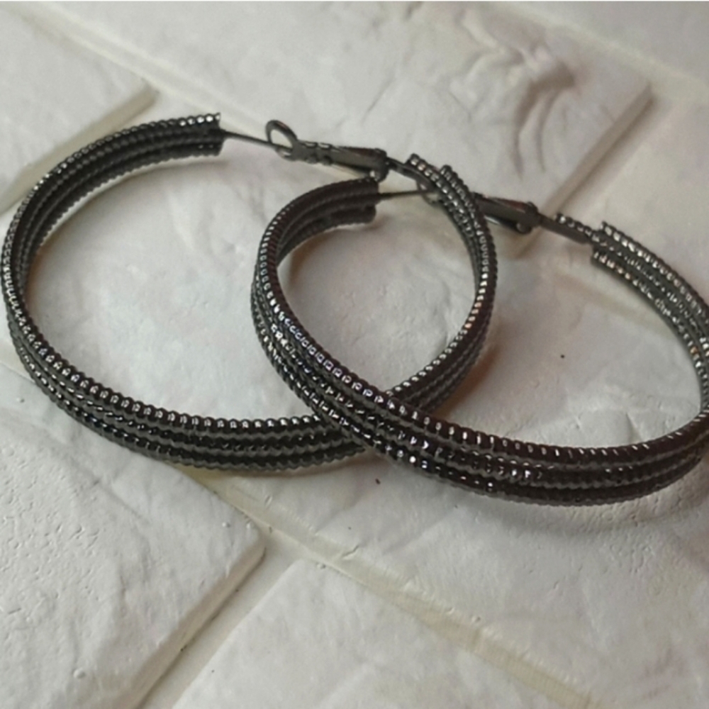 Pierced Earrings